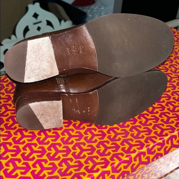 Brown leather Tory Burch boots - Picture 3 of 5